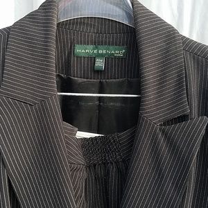 Gently used Harve Benard